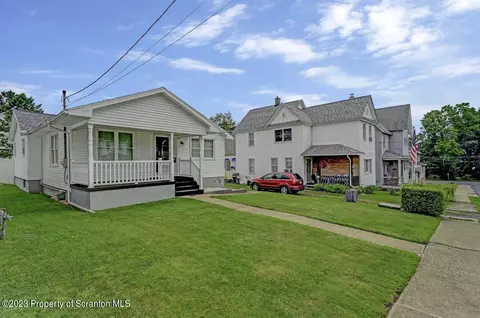 1424 Bulwer St, Scranton, PA 18504
