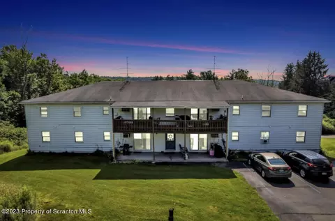 106 Keystone Hills Rd, Factoryville, PA 18419