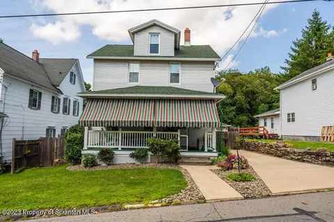 123 William St, Dunmore, PA 18510