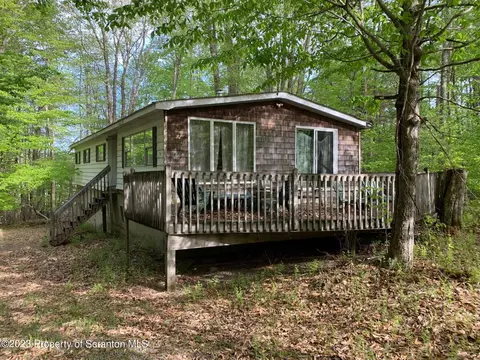 48 June Berry Dr, Thornhurst, PA 18424