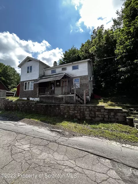 41 Drummond St, Pittston, PA 18640