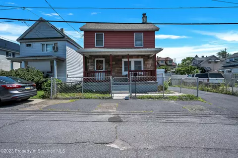 118 Gibbons St, Dunmore, PA 18512
