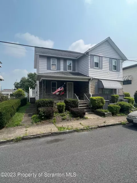 526 George St, Old Forge, PA 18518