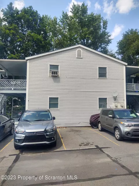 70 Curtis St, Pittston, PA 18640