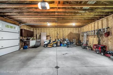 527 Forest Ln, Archbald, PA 18403 photo 62