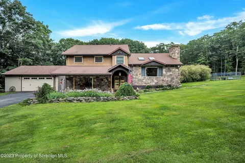 527 Forest Ln, Archbald, PA 18403 photo 43