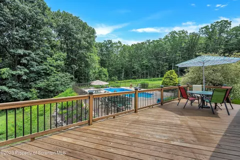 527 Forest Ln, Archbald, PA 18403 photo 52