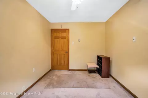 527 Forest Ln, Archbald, PA 18403 photo 37