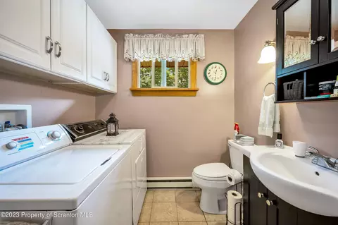 527 Forest Ln, Archbald, PA 18403 photo 42