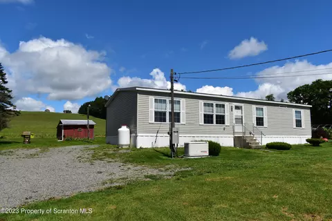4838 Ridge Rd, Montrose, PA 18801