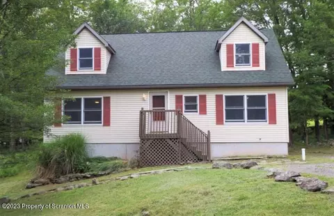 168 Windemere Ln, Lake Ariel, PA 18436