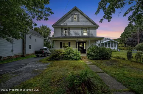 821 W Market St, Scranton, PA 18508