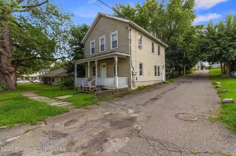 411 Emmett St, Scranton, PA 18505