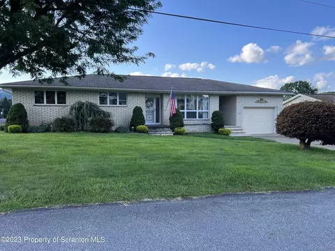 720 3rd St, Eynon, PA 18403