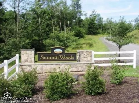 lot7 Summit Woods Rd, Roaring Brook Twp, PA 18444