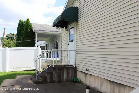 112 Mary St, Olyphant, PA 18447 photo 38