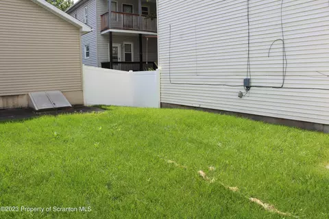 112 Mary St, Olyphant, PA 18447 photo 61