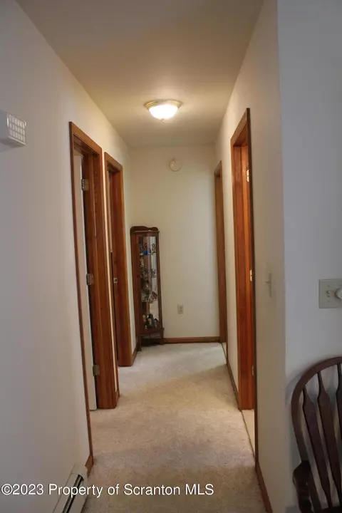 112 Mary St, Olyphant, PA 18447 photo 21