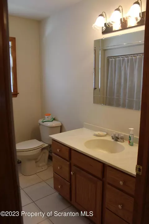 112 Mary St, Olyphant, PA 18447 photo 23