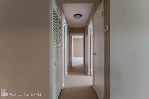 1202 Summit Pointe, Scranton, PA 18508 photo 12
