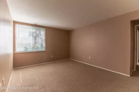 1202 Summit Pointe, Scranton, PA 18508 photo 15