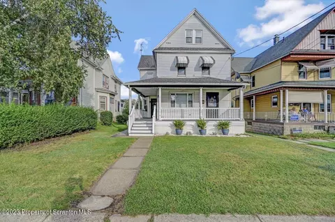 1215 S Main Ave, Scranton, PA 18504