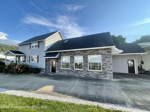 345 N Main St, Simpson, PA 18407