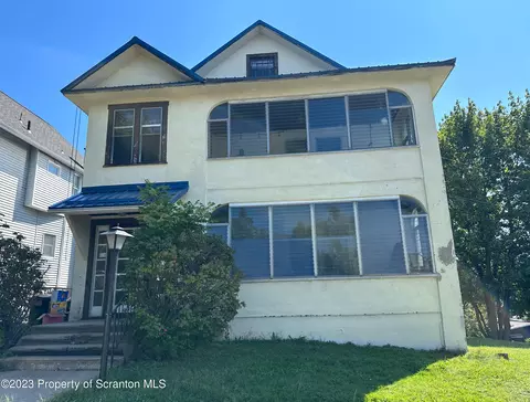 702 Wheeler Ave, Scranton, PA 18510