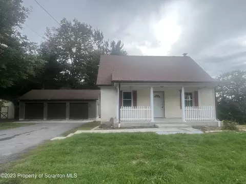 65 Bailor Rd, Covington Twp, PA 18444