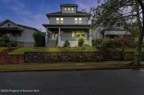 809 Prospect Ave, Scranton, PA 18505