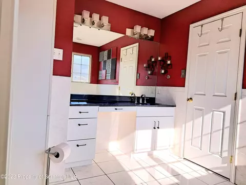 987 Chase Rd, Shavertown, PA 18708 photo 42