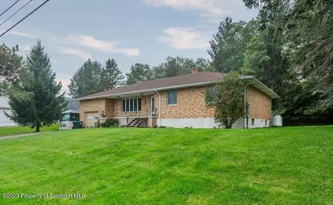 1001 Hudson St, Forest City, PA 18421