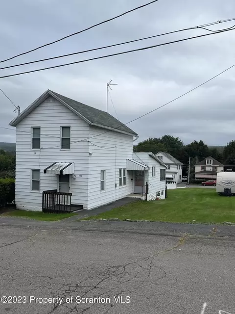 410 Whitmore Ave, Mayfield, PA 18433