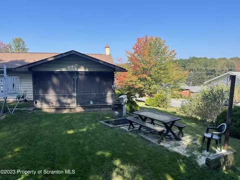 5 Sharon Dr, Moosic, PA 18507 photo 20