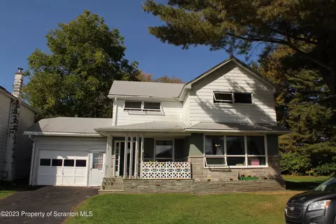 315 Susquehanna St, Forest City, PA 18421