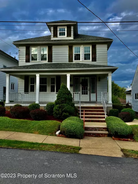 1152 W Elm St, Scranton, PA 18504