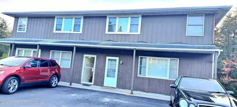490 Pa 106 Rd, Greenfield Township, PA 18407