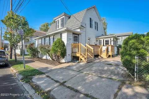 109 Pringle St, Kingston, PA 18704