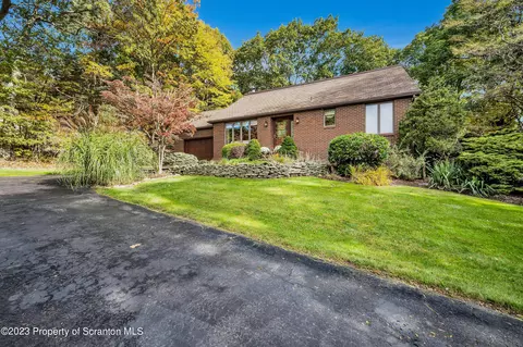 2111 Second Ave, Jefferson Twp, PA 18436