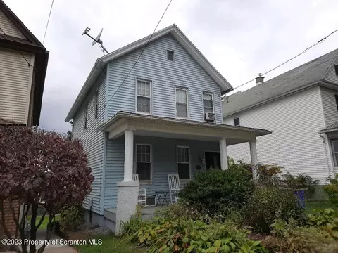 610 Crown Ave, Scranton, PA 18505