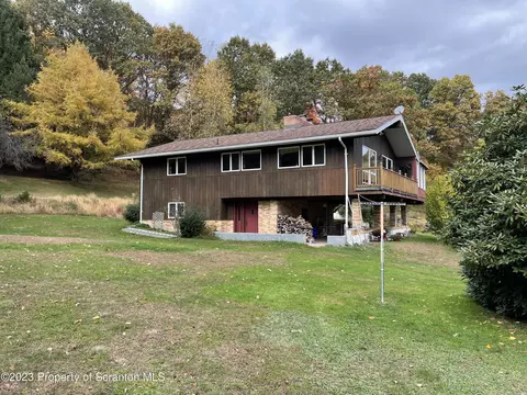188 Corby Rd, Courtdale, PA 18704