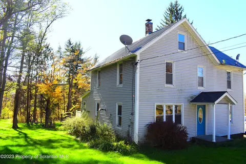 1909 Ridge Rd, Montrose, PA 18801
