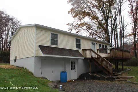 4161 Hamlin Hwy, Jefferson Township, PA 18436