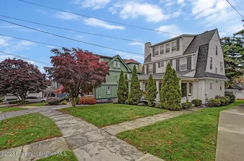 923 Electric St, Scranton, PA 18509