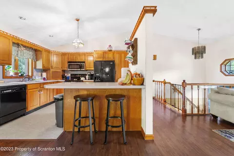 283 Smith Dr, Hallstead, PA 18822 photo 6