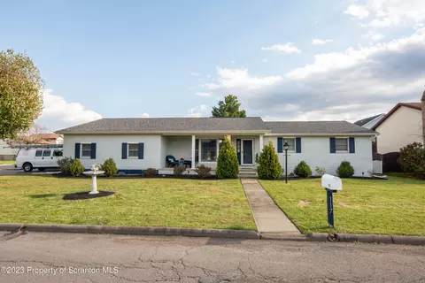 117 Nicholas Ave, Old Forge, PA 18518