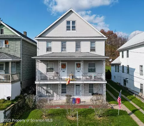 1051 Carmalt St, Dickson City, PA 18519