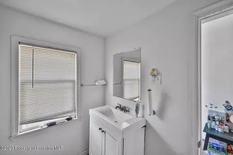 1920 Smith Pl, Scranton, PA 18509 photo 31