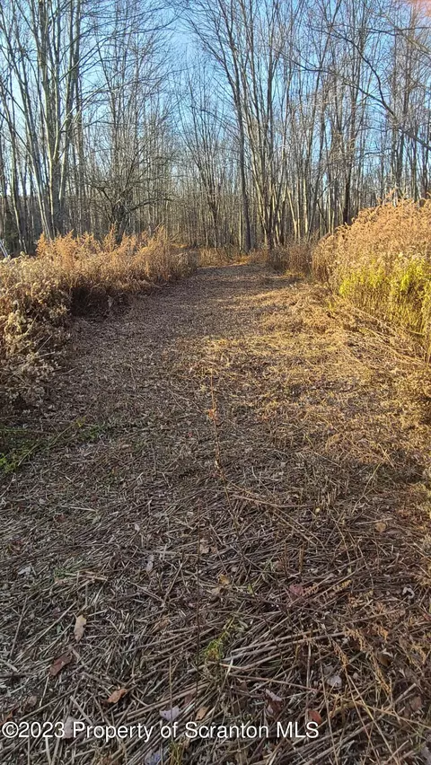 0 Lake Ariel Hwy, Lake Ariel, PA 18436