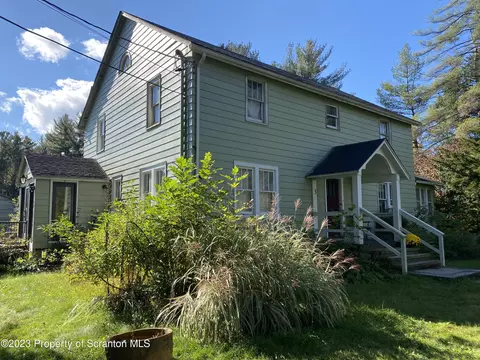 1058 Interchange Rd, Brodheadsville, PA 18322 photo 1